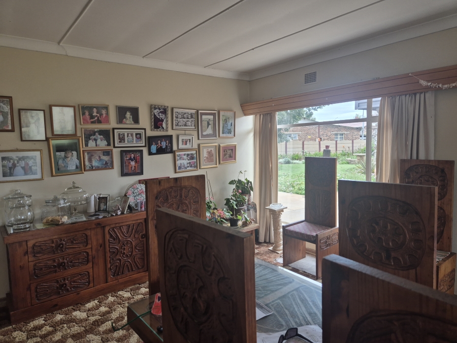 5 Bedroom Property for Sale in Wolmaransstad North West